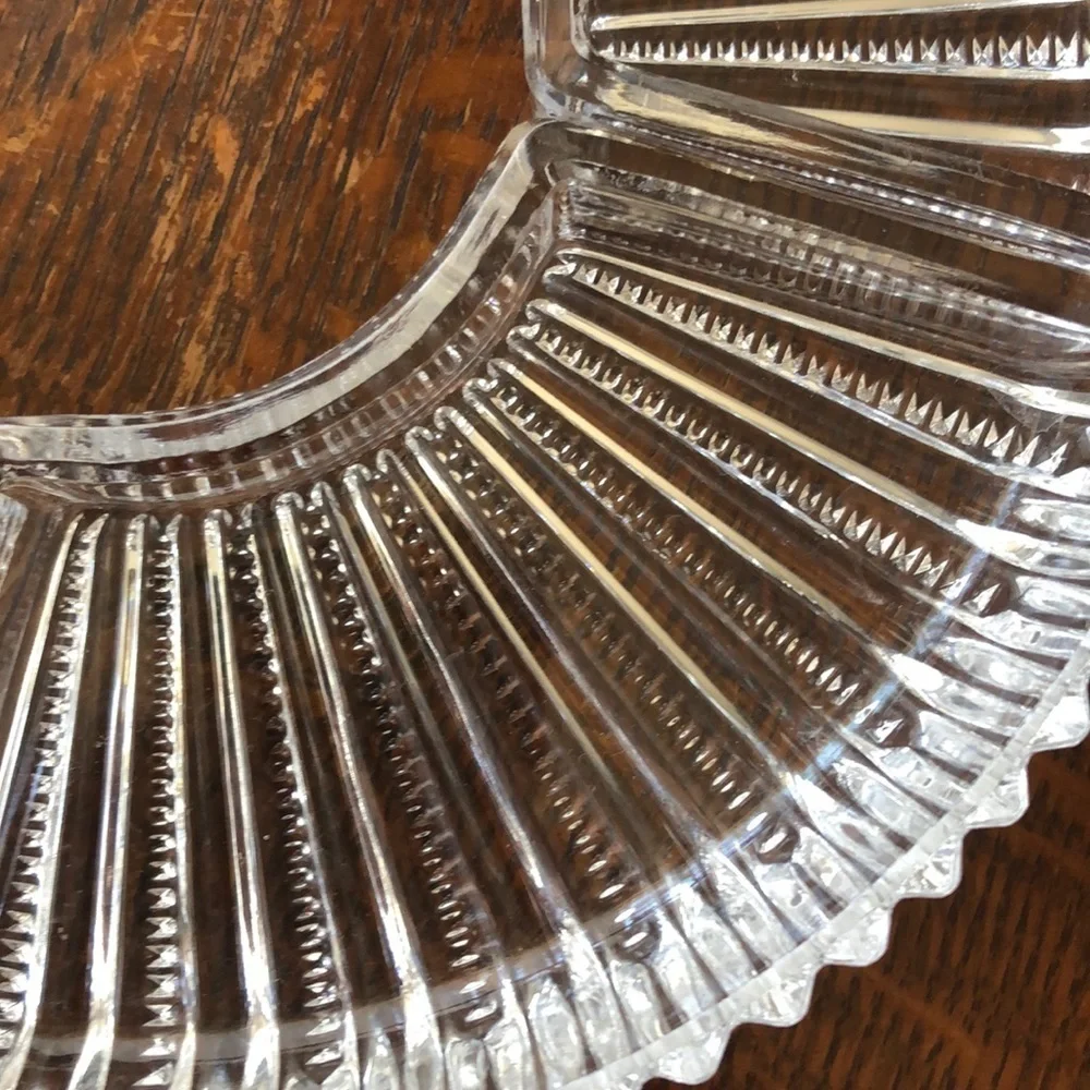 Vintage Crystal Tray Set​